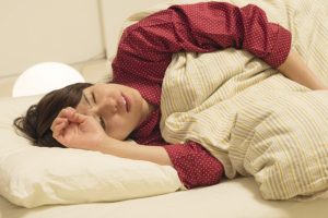 過緊張症状が原因の睡眠障害とは？